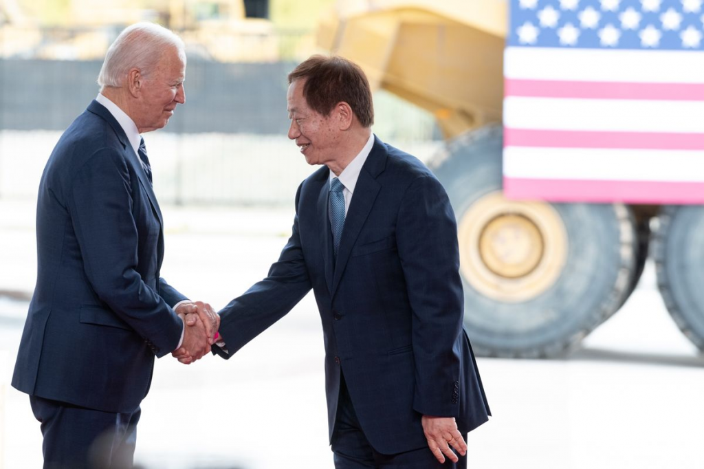 biden and apple